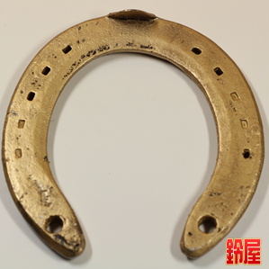 なぜ馬蹄鉄は開運グッズなのか2