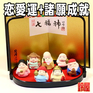 恋愛運の開運グッズであるコンパクトな七福神の置物を販売
